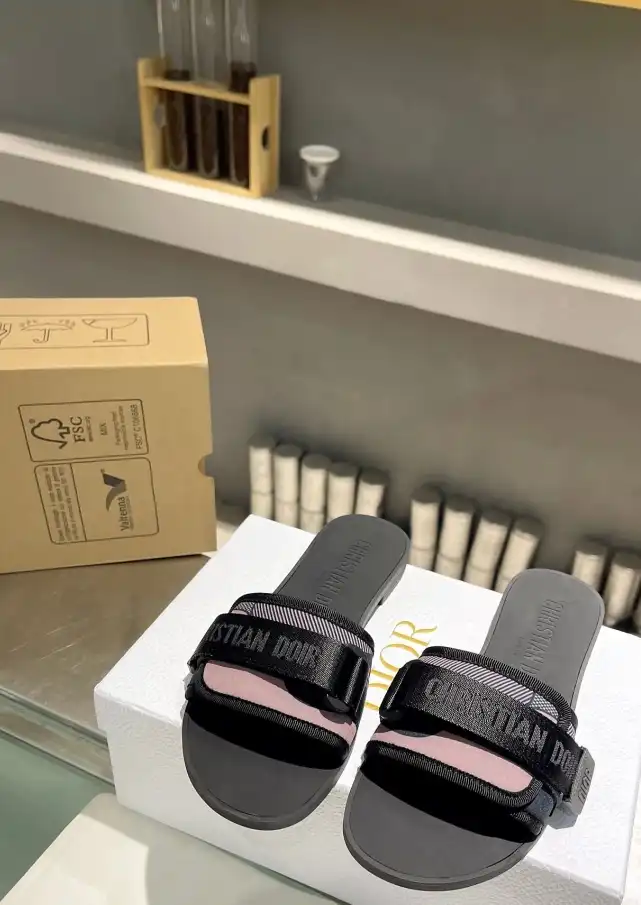 hype Christian Dior Slippers