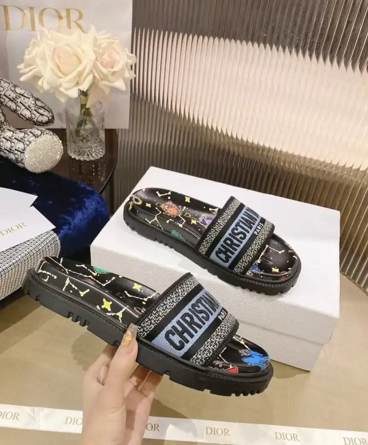 hype Christian Dior Slippers