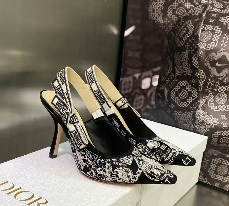 hype Christian Dior High Heels