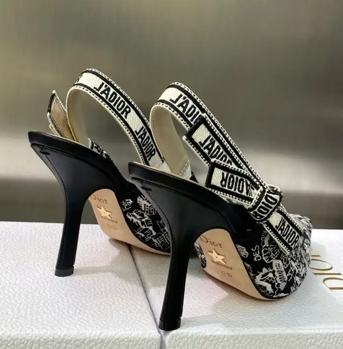 hype Christian Dior High Heels