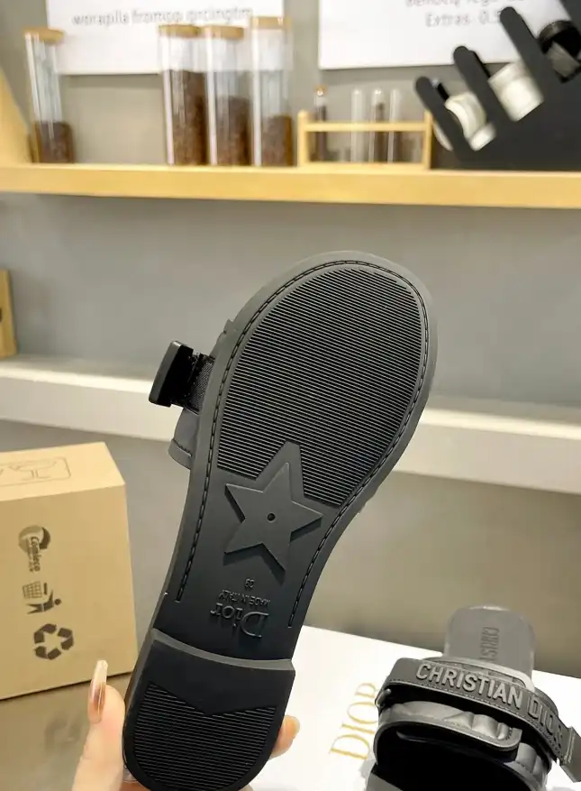 hype Christian Dior Slippers