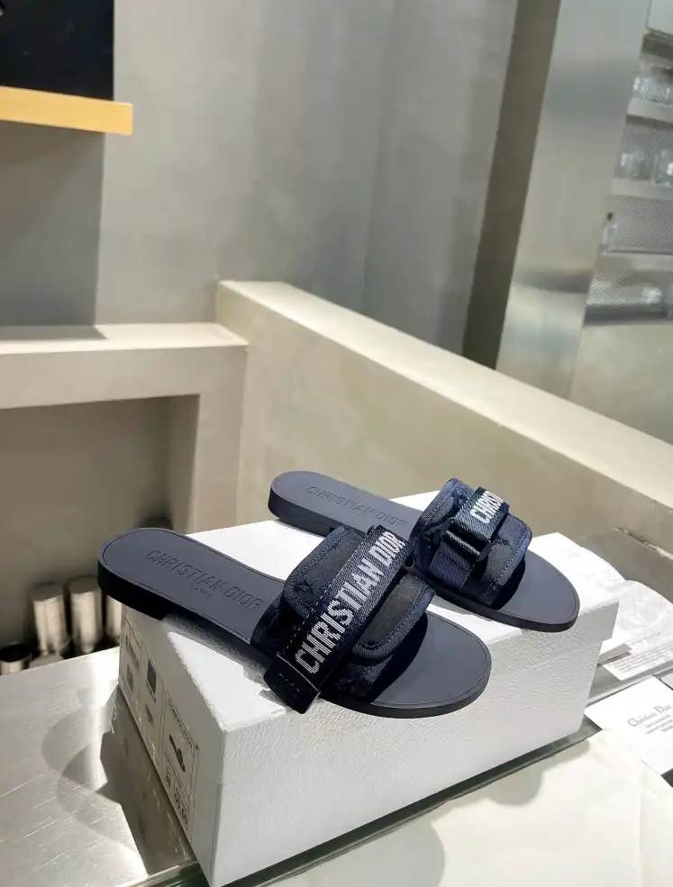 hype Christian Dior Slippers