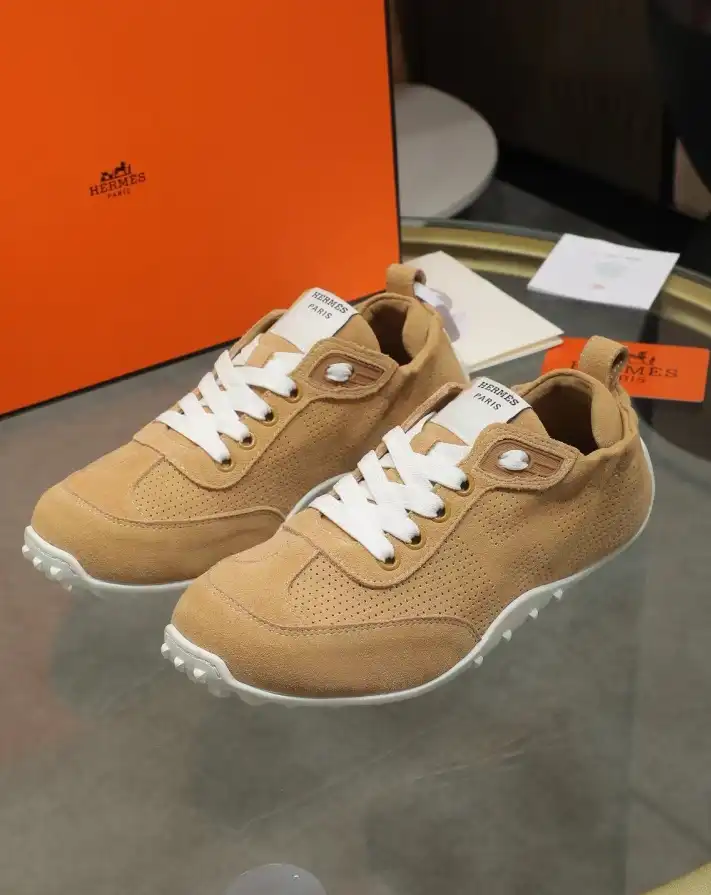 hype Hermes Casual Shoes