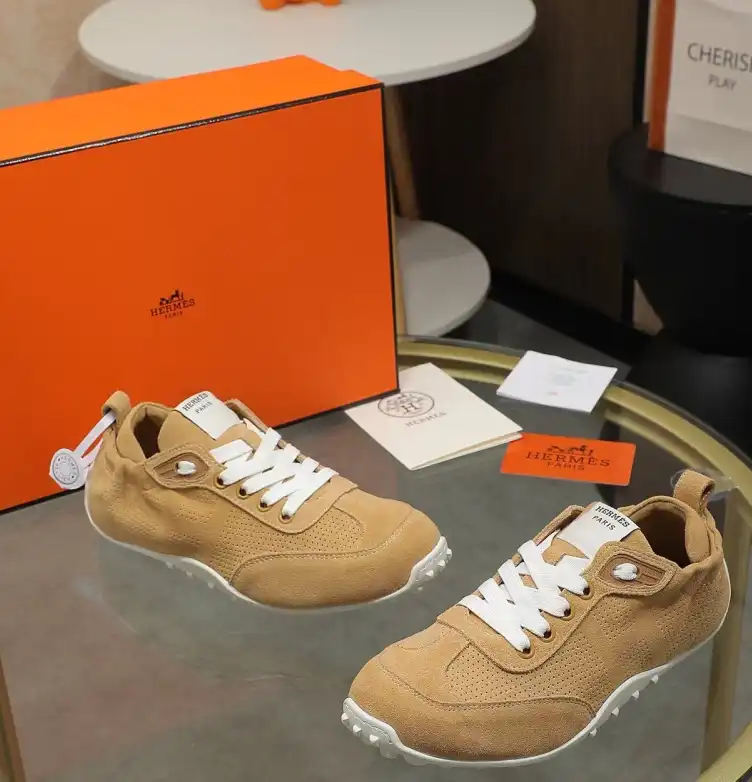 hype Hermes Casual Shoes