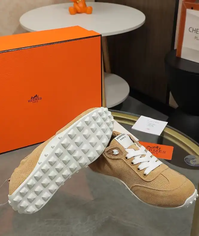 hype Hermes Casual Shoes