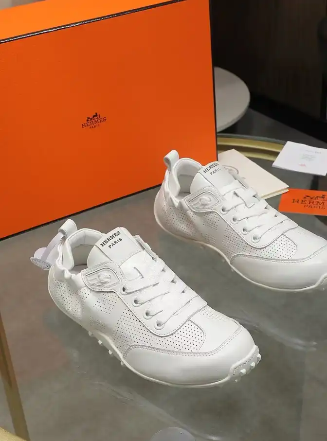 hype Hermes Casual Shoes