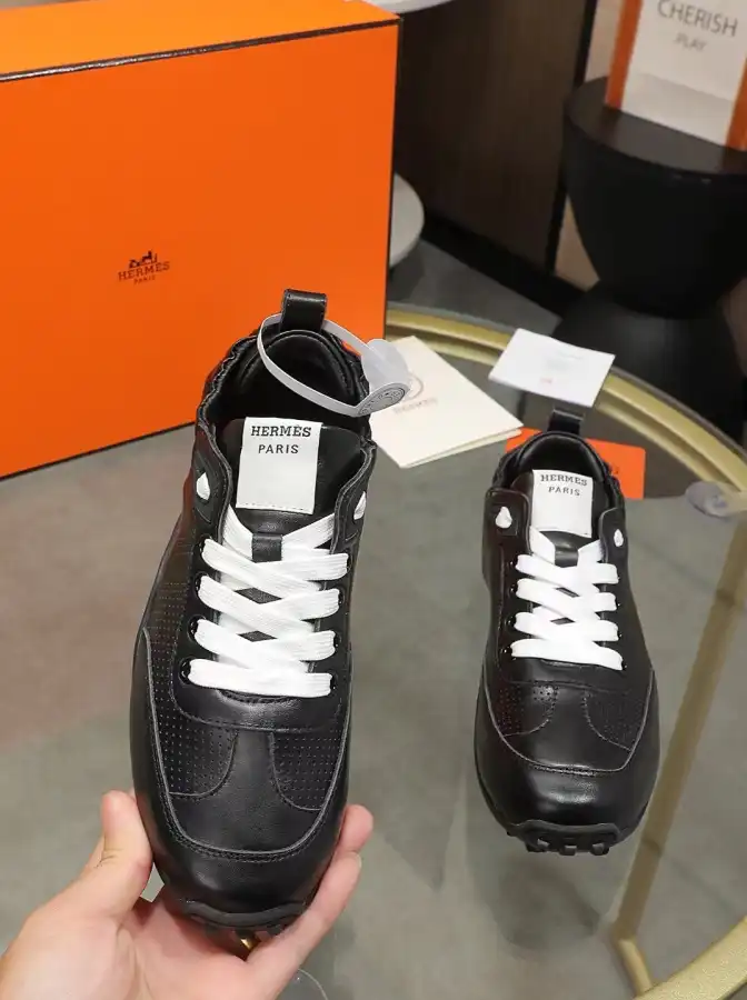 hype Hermes Casual Shoes