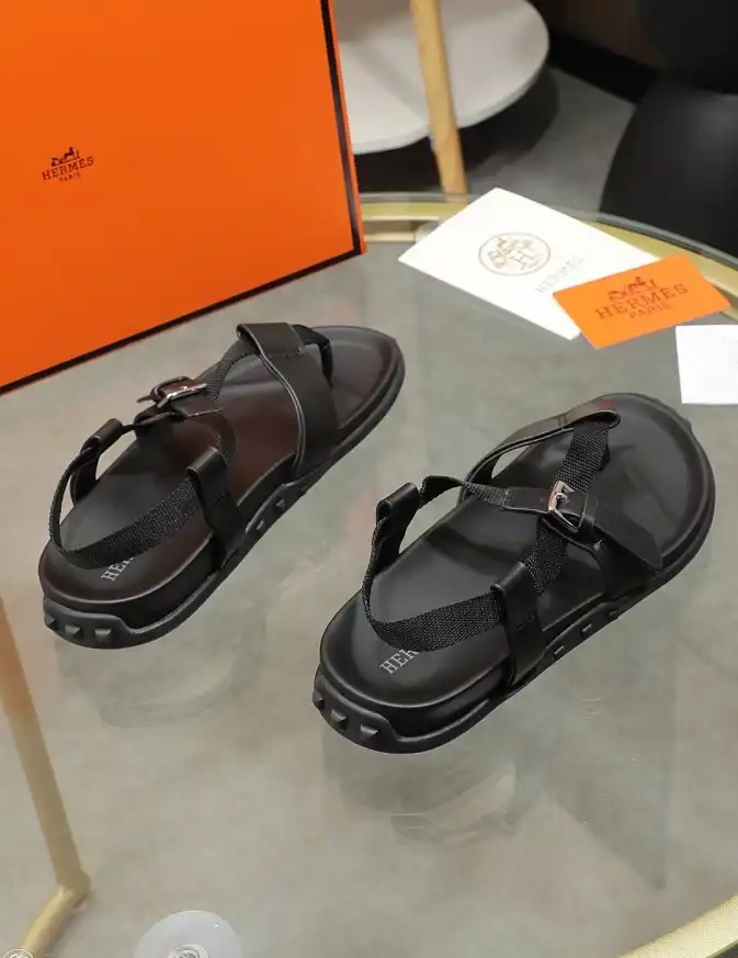 hype Hermes Sandals