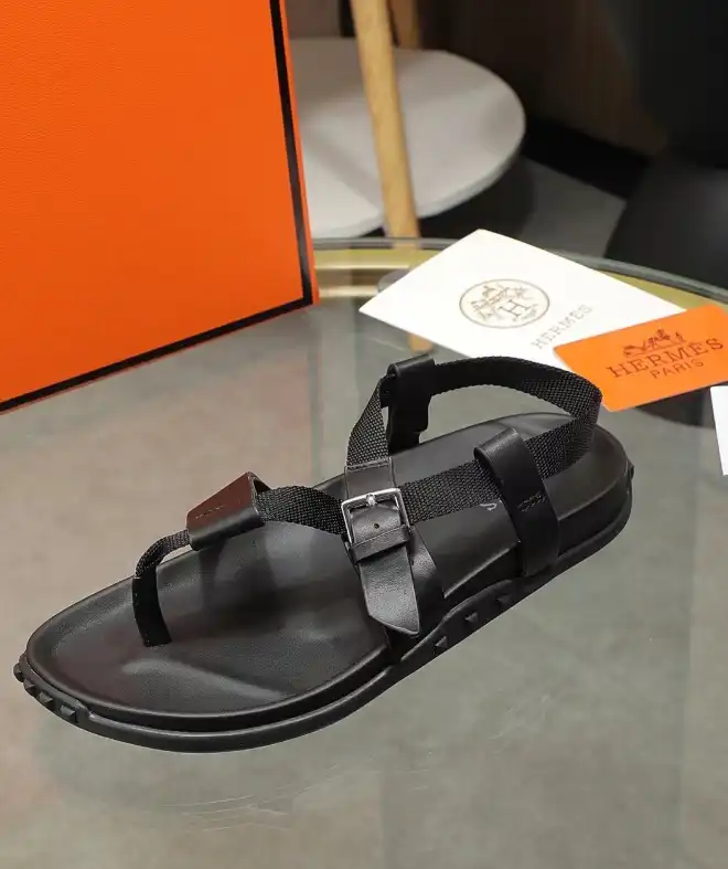 hype Hermes Sandals