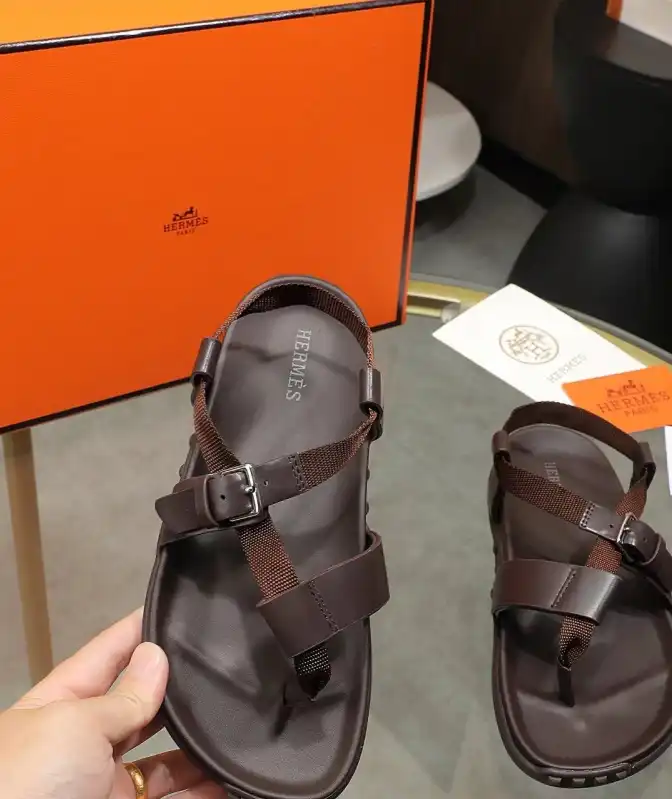 hype Hermes Sandals