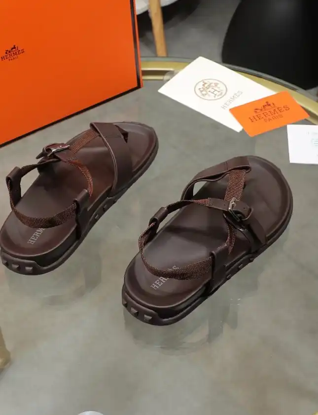 hype Hermes Sandals