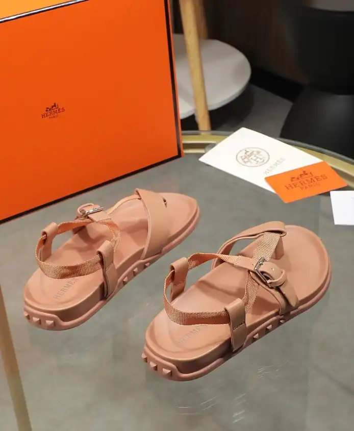 hype Hermes Sandals