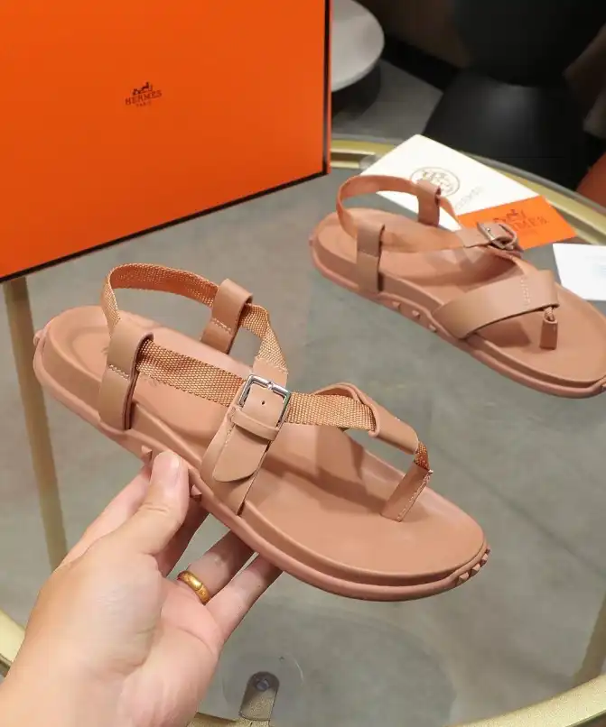 hype Hermes Sandals