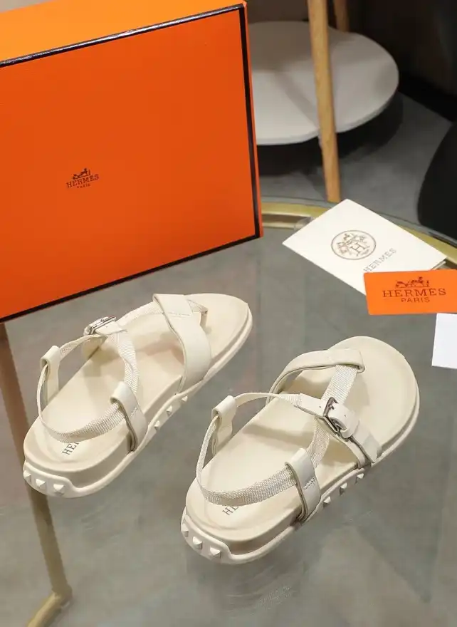 hype Hermes Sandals