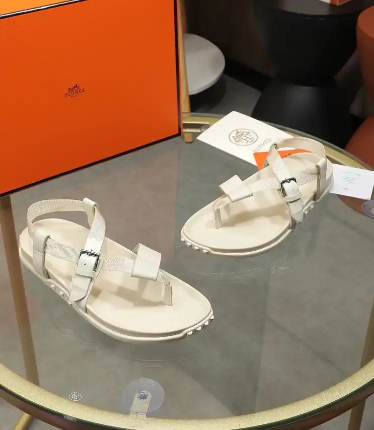 hype Hermes Sandals