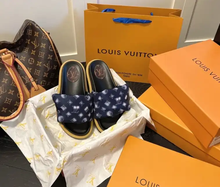 hype LV Slippers