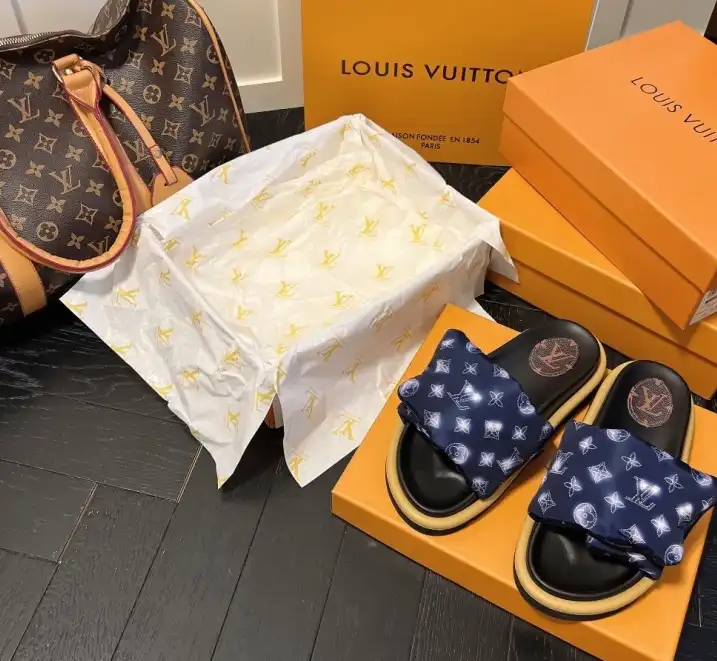 hype LV Slippers