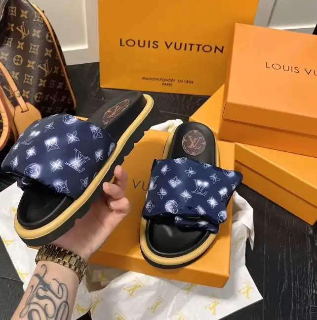 hype LV Slippers