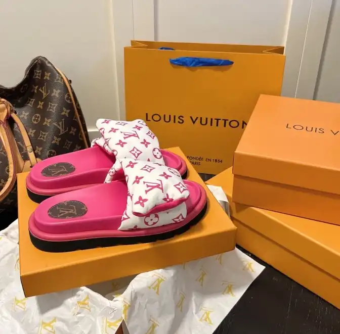 hype LV Slippers