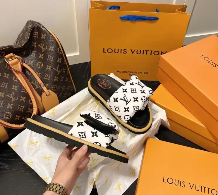 hype LV Slippers