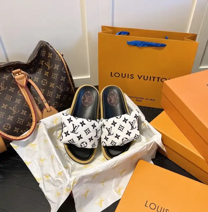 hype LV Slippers