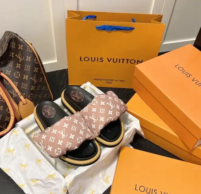 hype LV Slippers