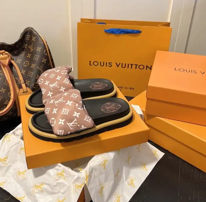 hype LV Slippers