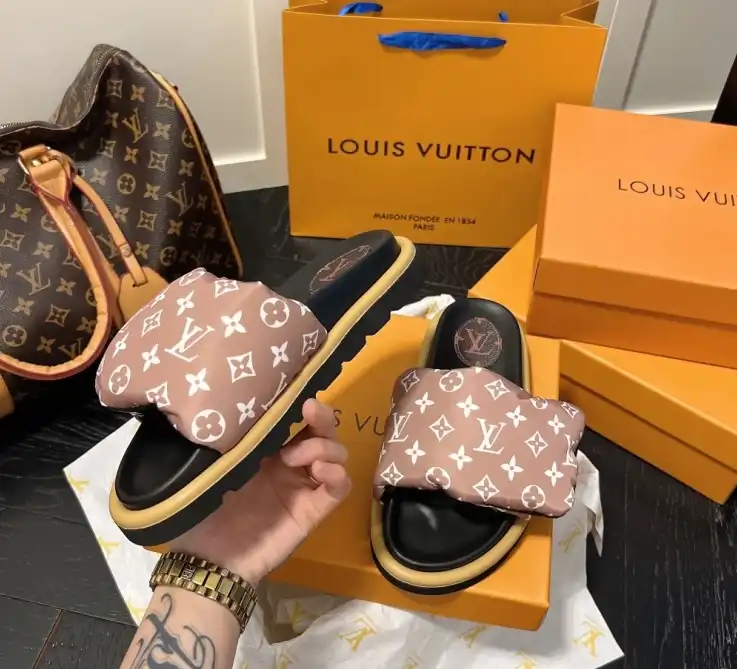 hype LV Slippers