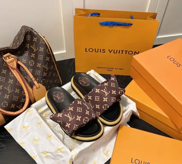 hype LV Slippers