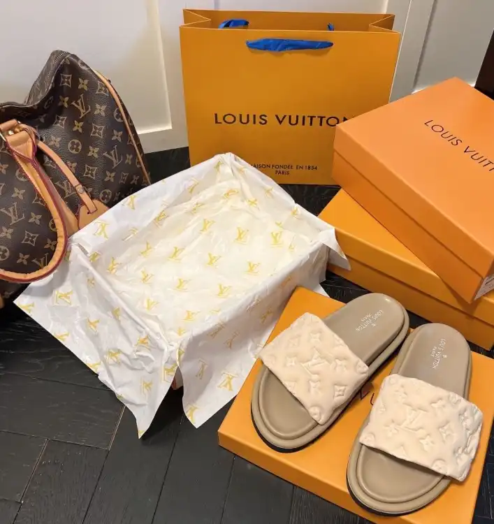 hype LV Slippers