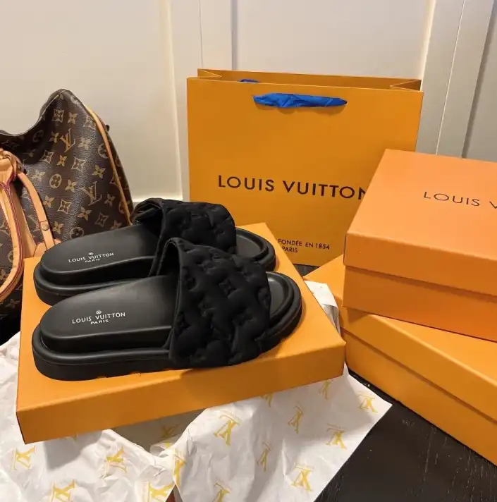 hype LV Slippers