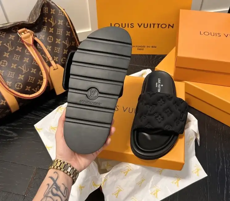 hype LV Slippers