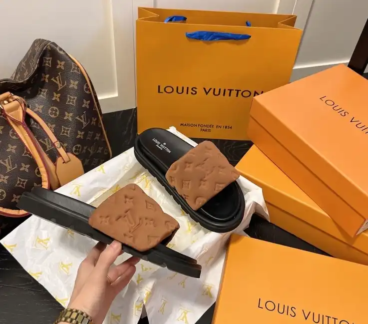 hype LV Slippers