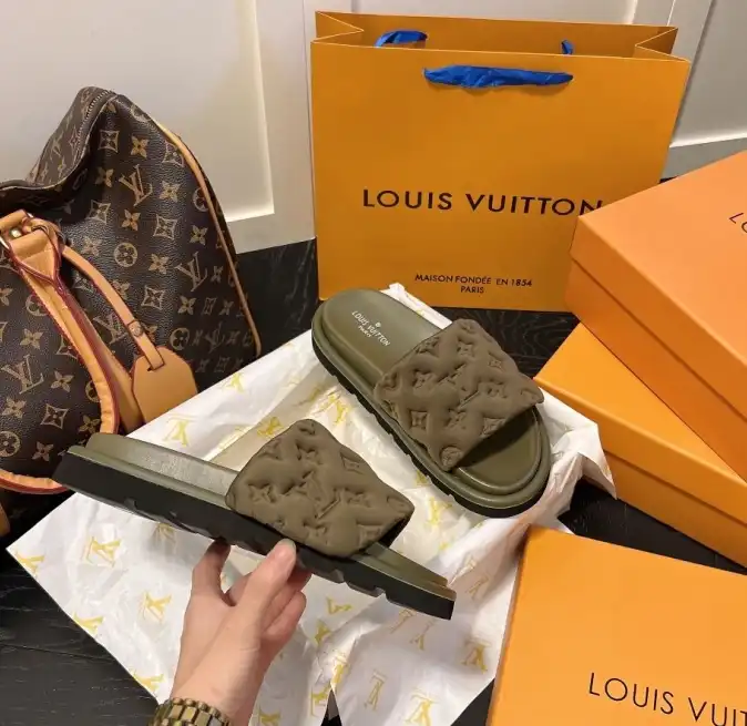 hype LV Slippers