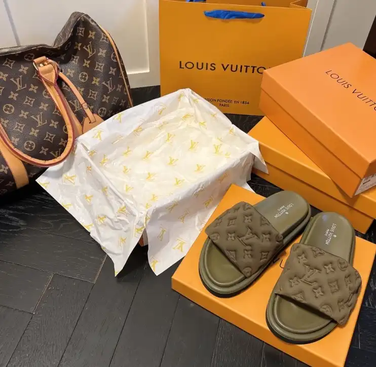 hype LV Slippers