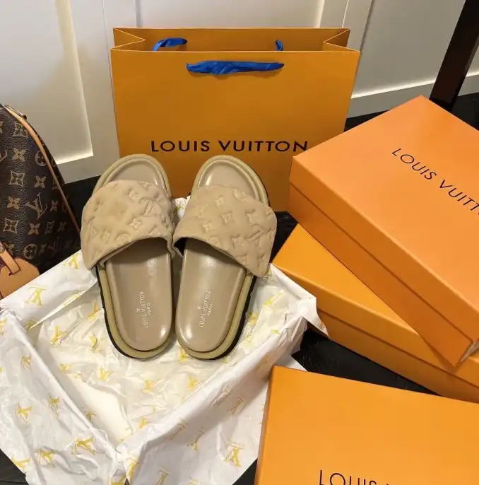 hype LV Slippers