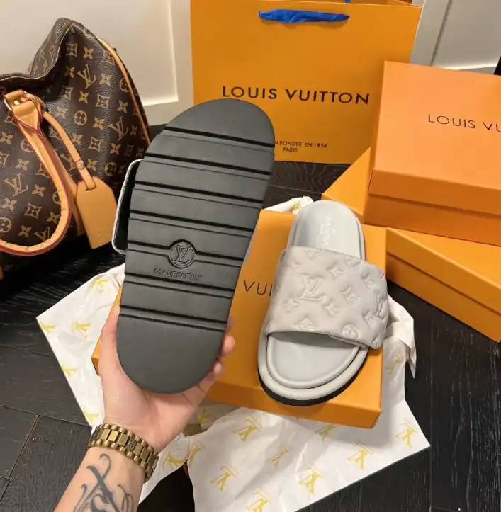 hype LV Slippers