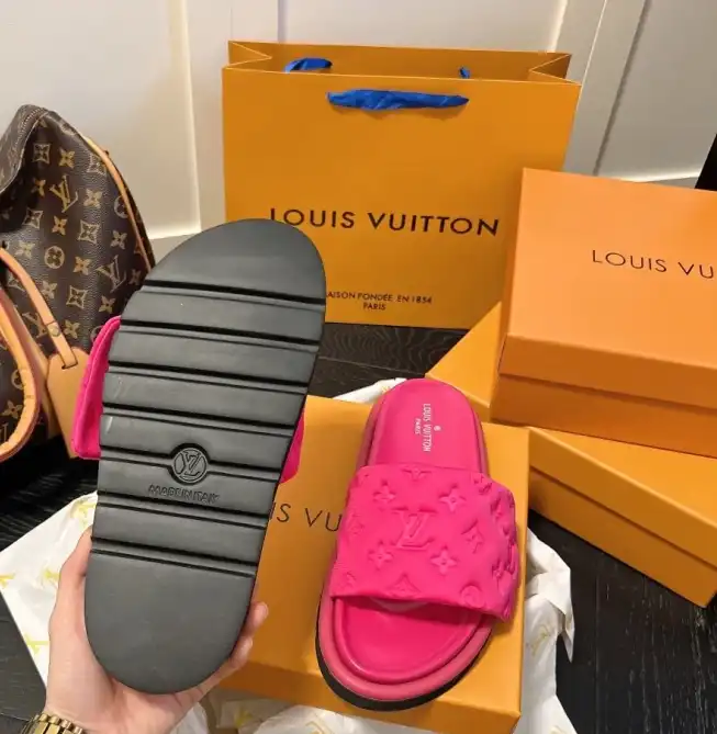 hype LV Slippers