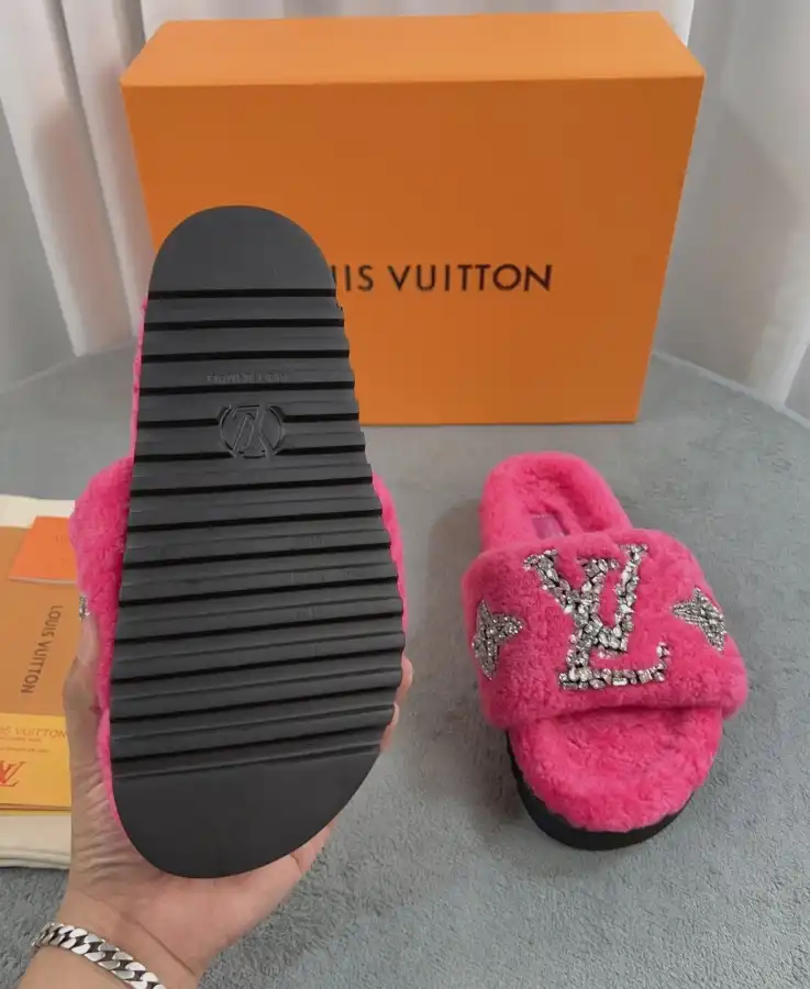 hype LV Slippers