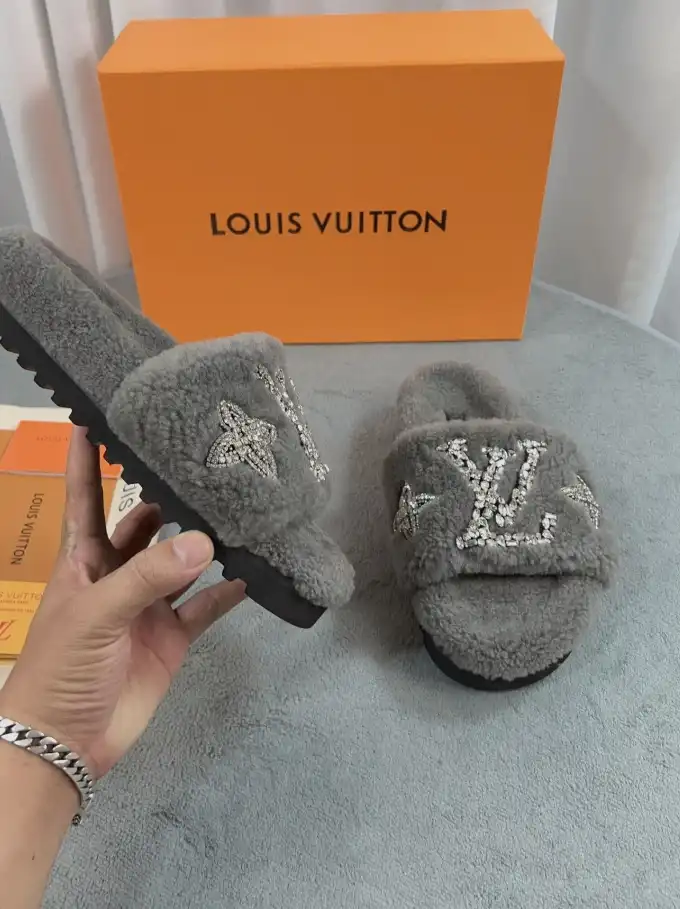 hype LV Slippers