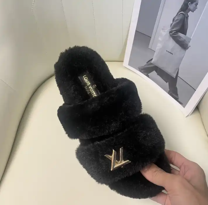 hype LV Slippers