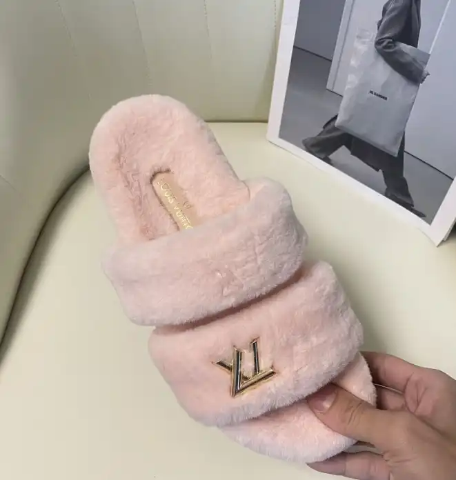 hype LV Slippers