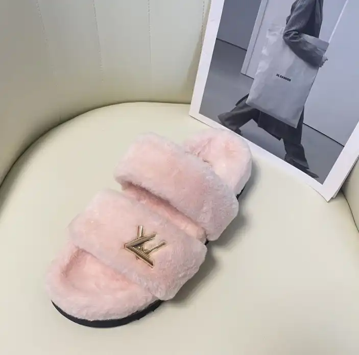 hype LV Slippers