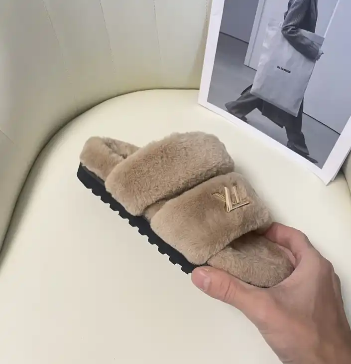 hype LV Slippers