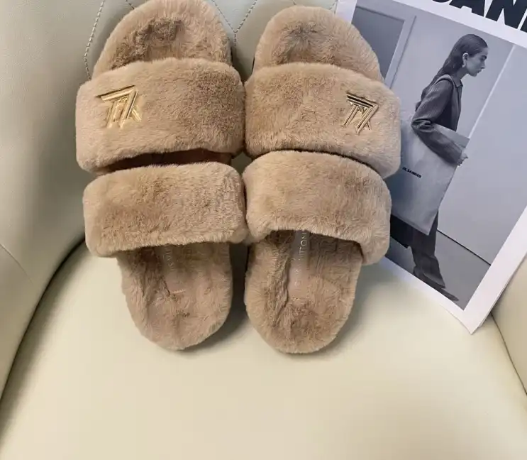 hype LV Slippers