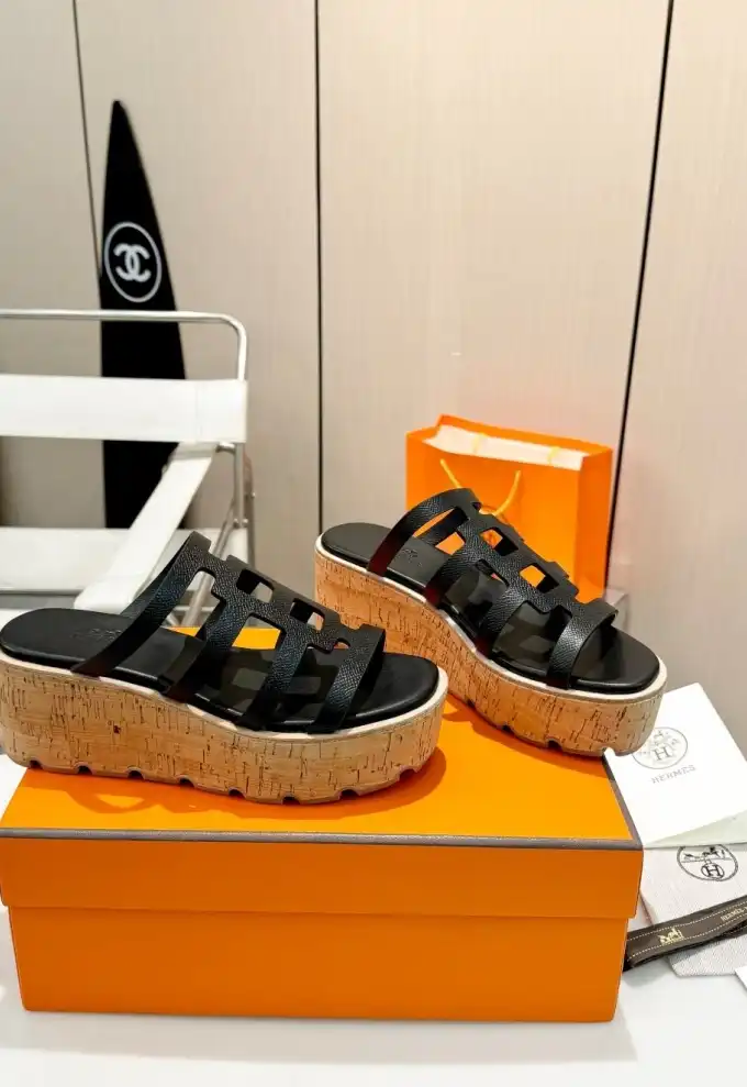 hype Hermes Sandals