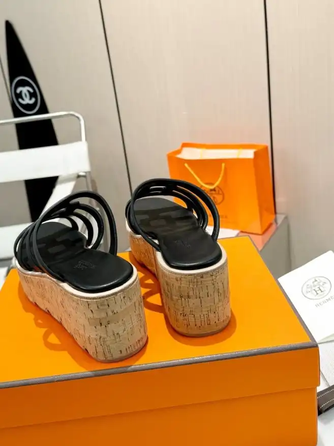 hype Hermes Sandals