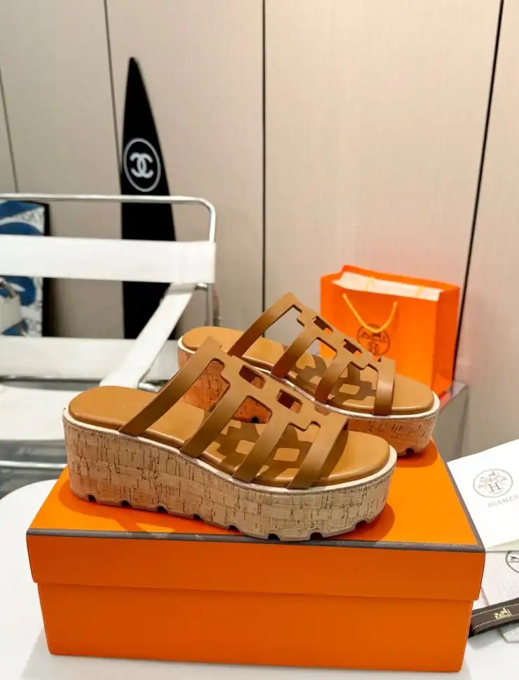 hype Hermes Sandals