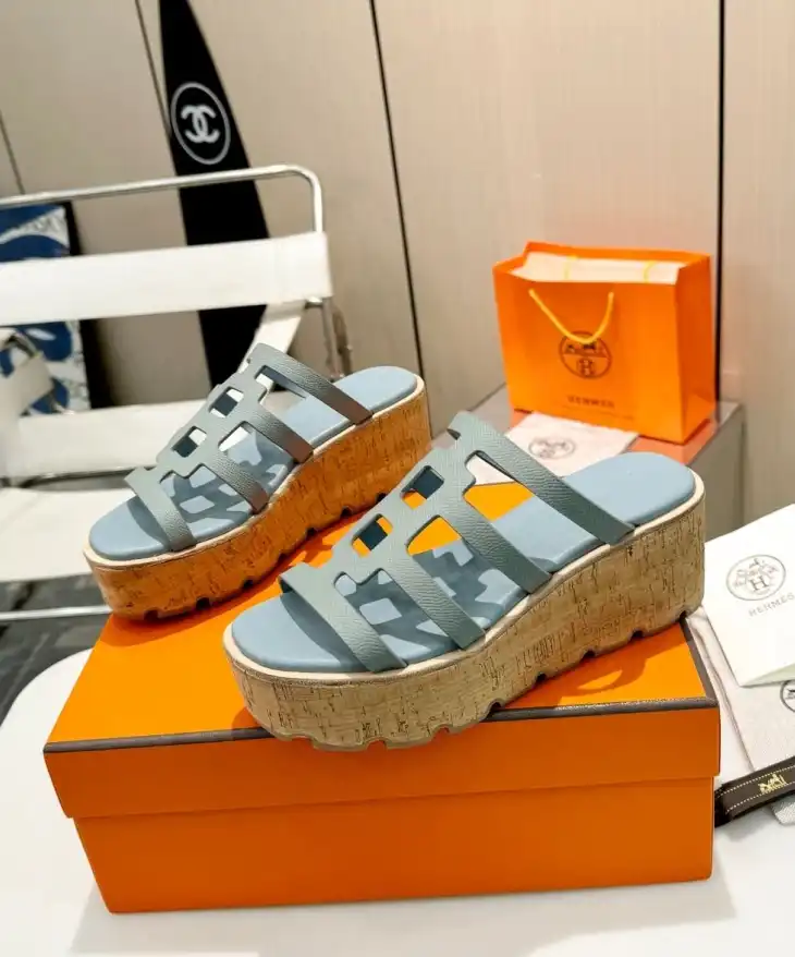 hype Hermes Sandals