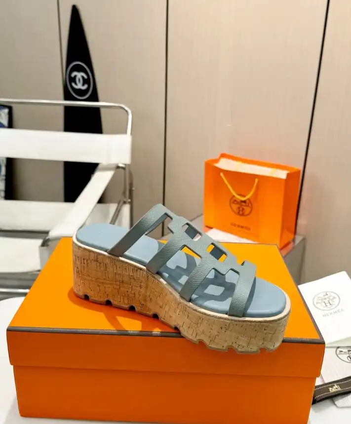 hype Hermes Sandals